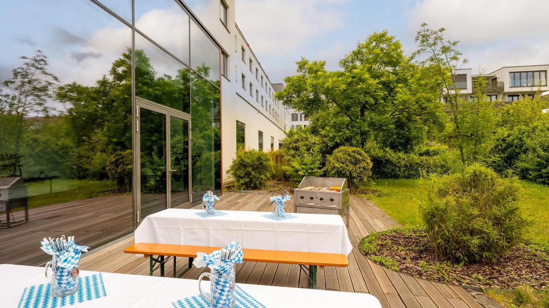 Holiday Inn Munich - Westpark By Ihg Hotel